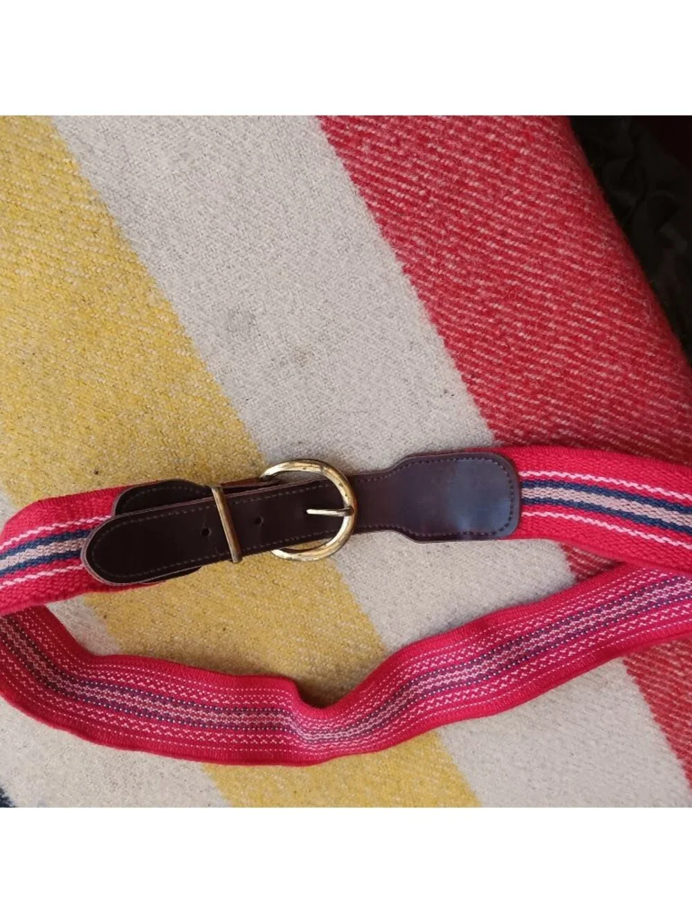 Vintage 26W Womens Belt Red Striped Woven Stretch Brown Leather Brass Buckle